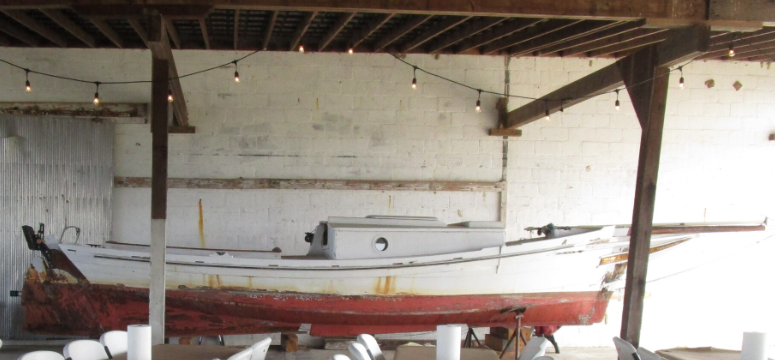 Your Last Chance to See and Touch a Crabbing Bateau